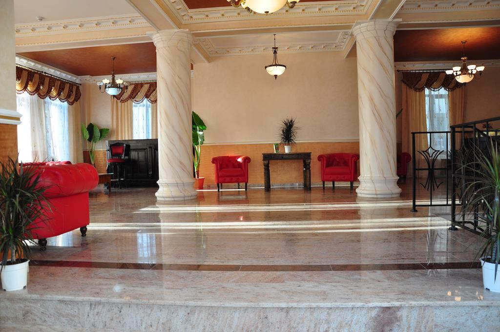 Vigo Grand Hotel Ploieşti Eksteriør billede