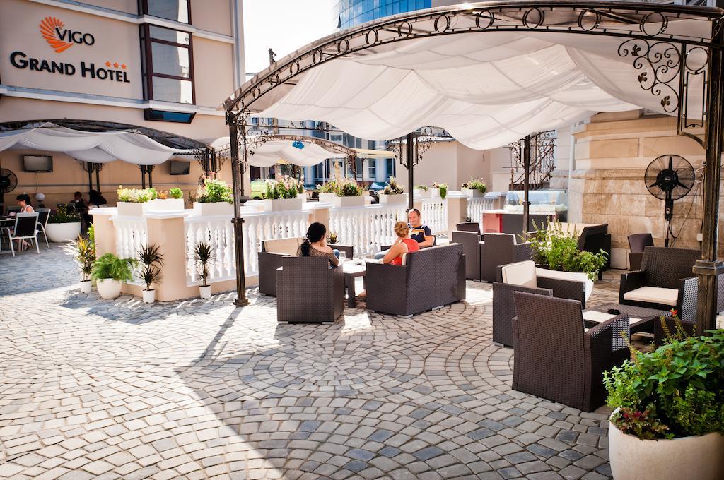 Vigo Grand Hotel Ploieşti Eksteriør billede
