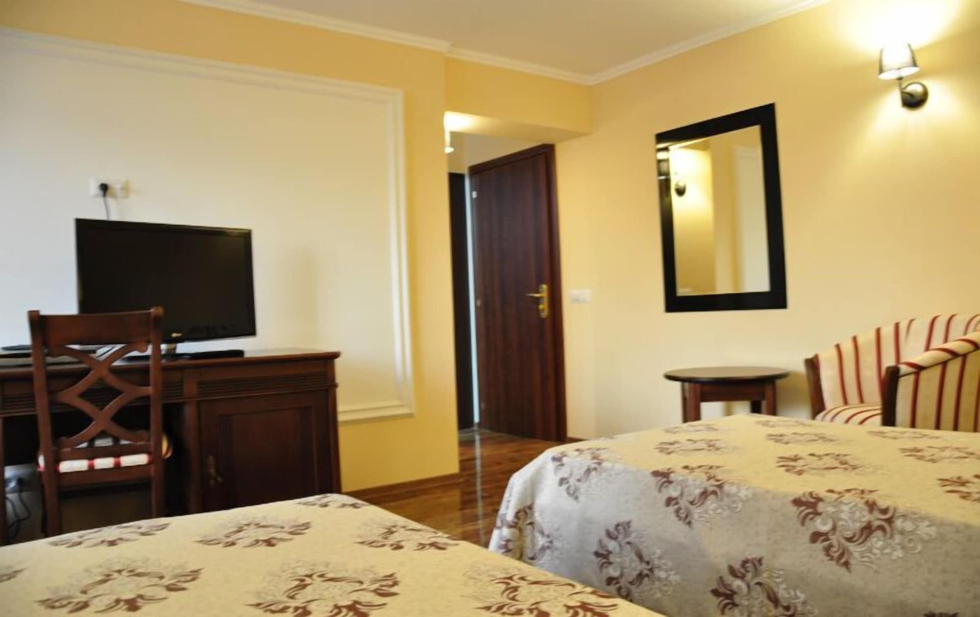 Vigo Grand Hotel Ploieşti Eksteriør billede