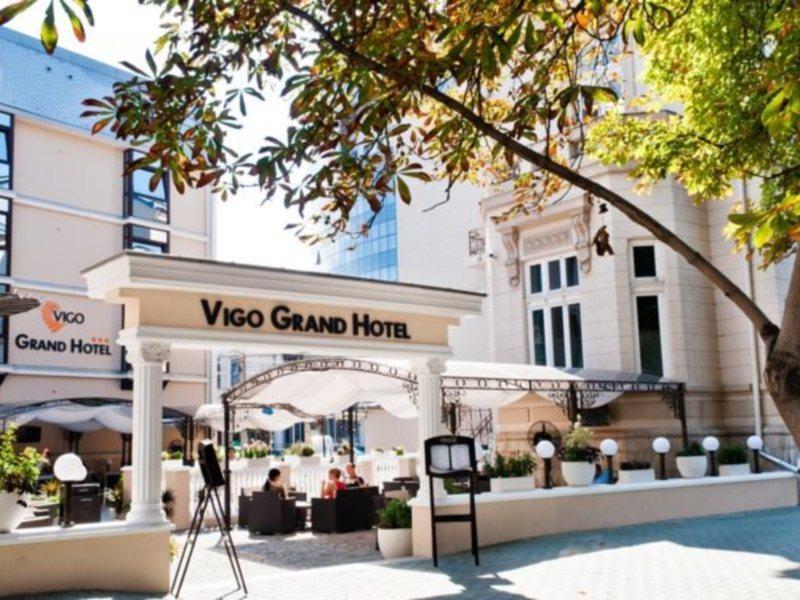 Vigo Grand Hotel Ploieşti Eksteriør billede